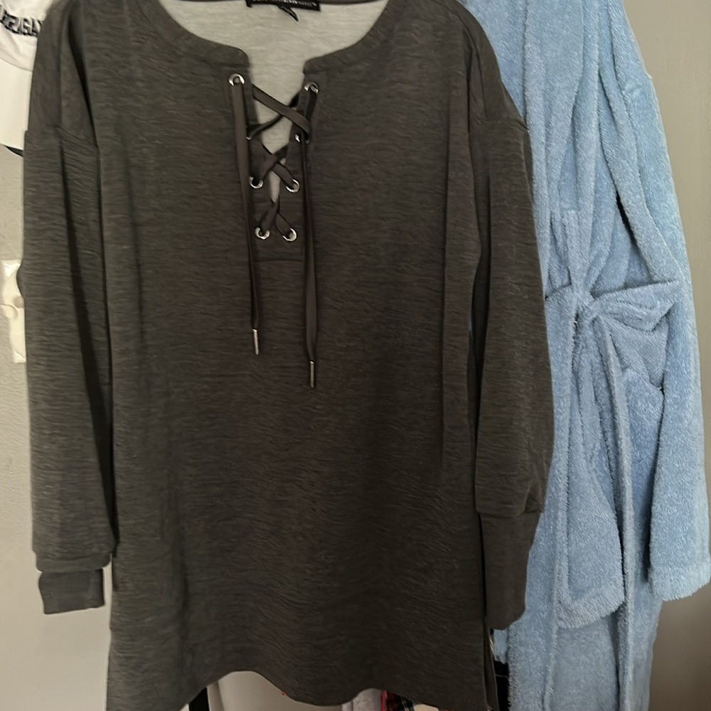 Women's Black Lace-Up Top - Picture 3 of 5